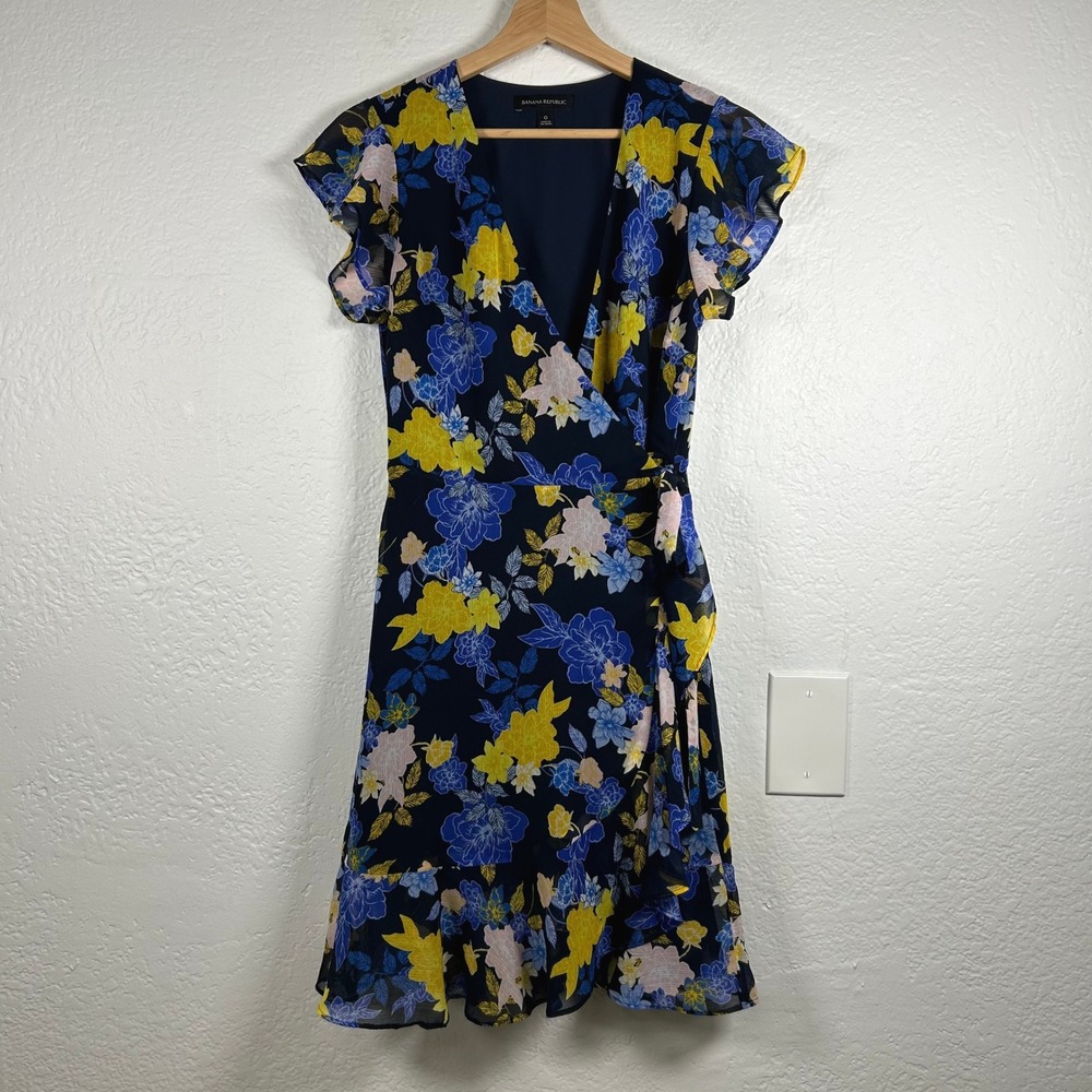 Banana Republic Wrap‎ Dress Black Blue Yellow Floral Flutter Sleeve Size 0